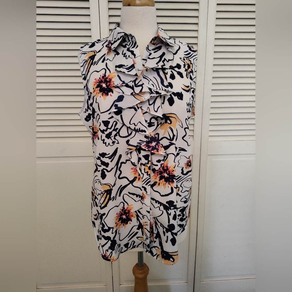 Sleeveless Blouse